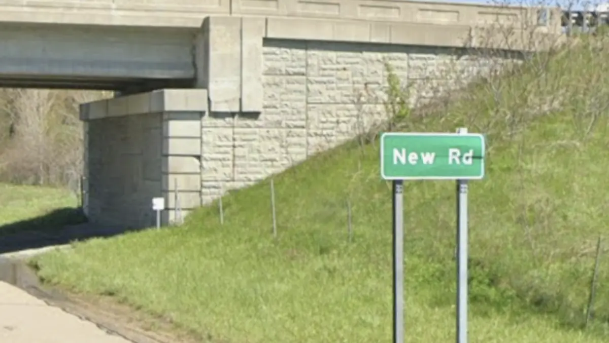 Road sign announces New Road in South Bend