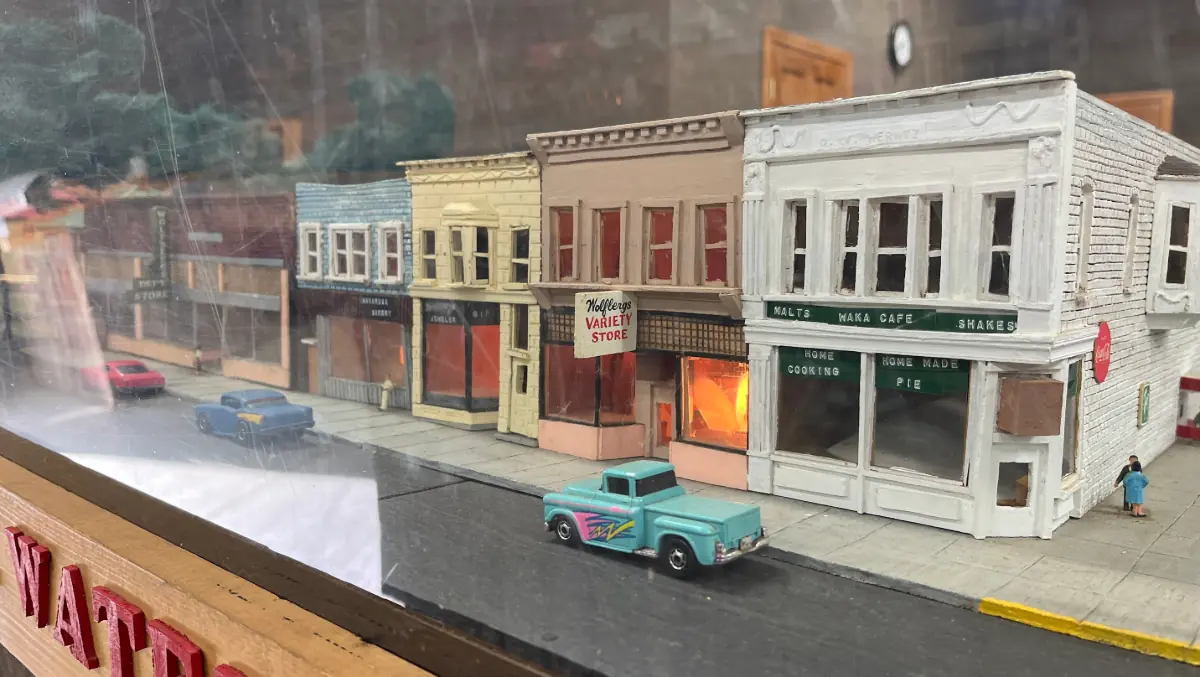 A historic view along Wakarusa's Waterford Street