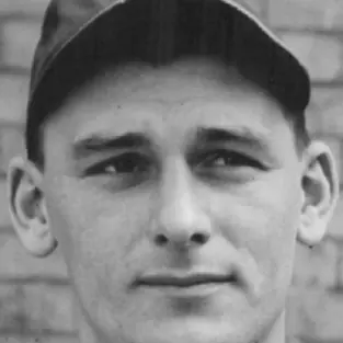 Headshot of Ed Hanyzewski