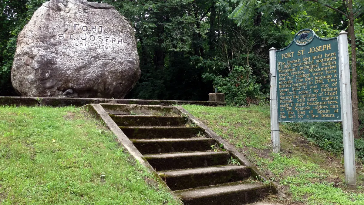 Historical marker in Niles remembers the old Fort St. Joseph.