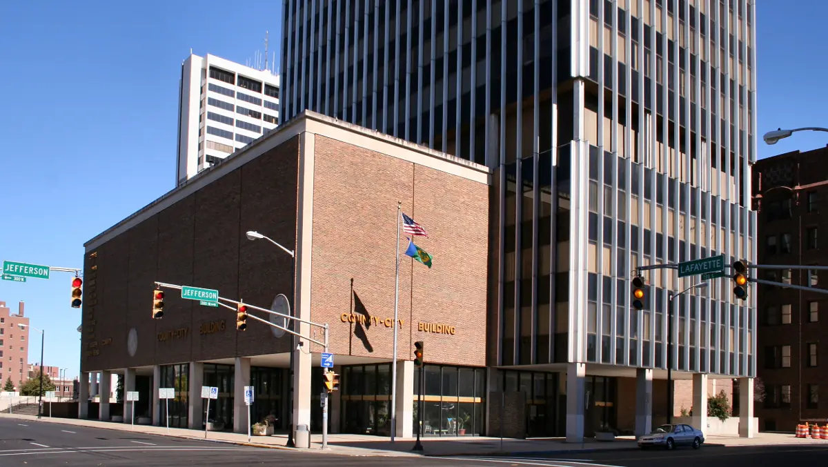 Photograph of the County-City building, taken a few weeks before the city moved out.