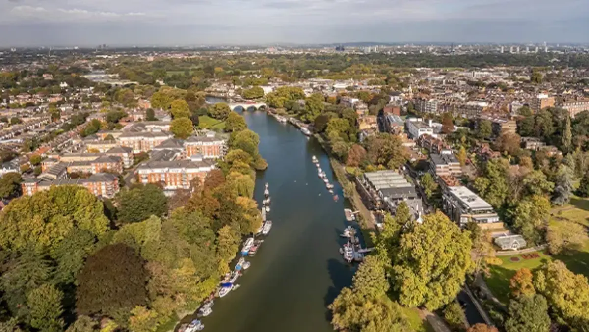 Photograph of Twickenham, England
