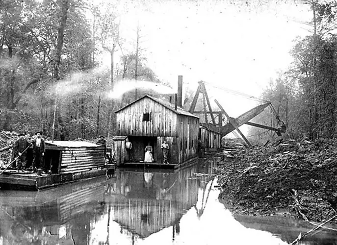 Steam shovels dredge the Kankakee Marsh in the 1870s